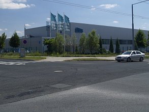 Přístavba výrobní haly IZOS Plzeň